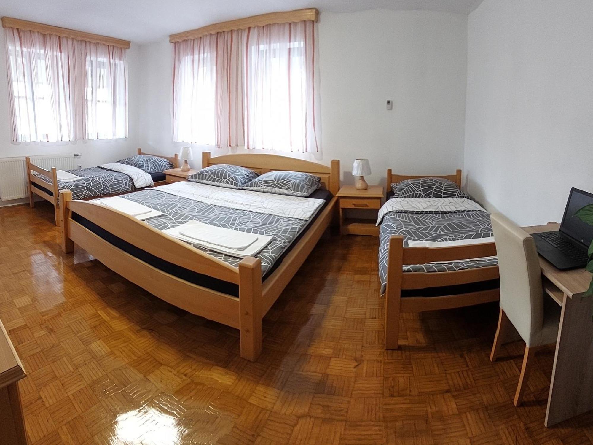 Panorama Travnik Aparthotel Δωμάτιο φωτογραφία