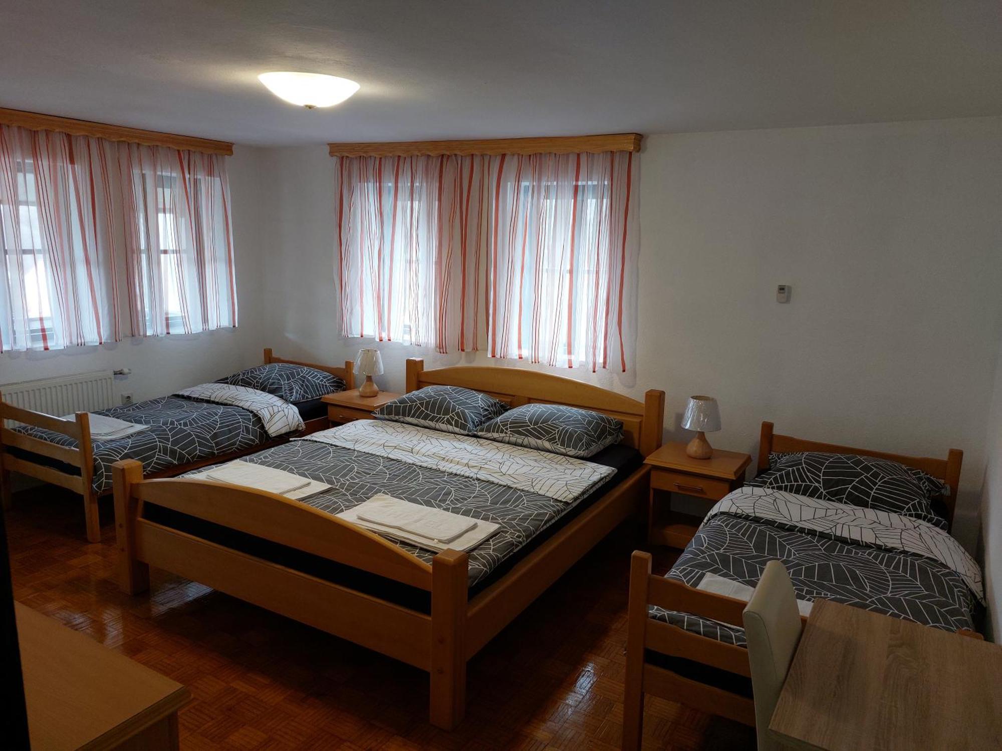 Panorama Travnik Aparthotel Δωμάτιο φωτογραφία
