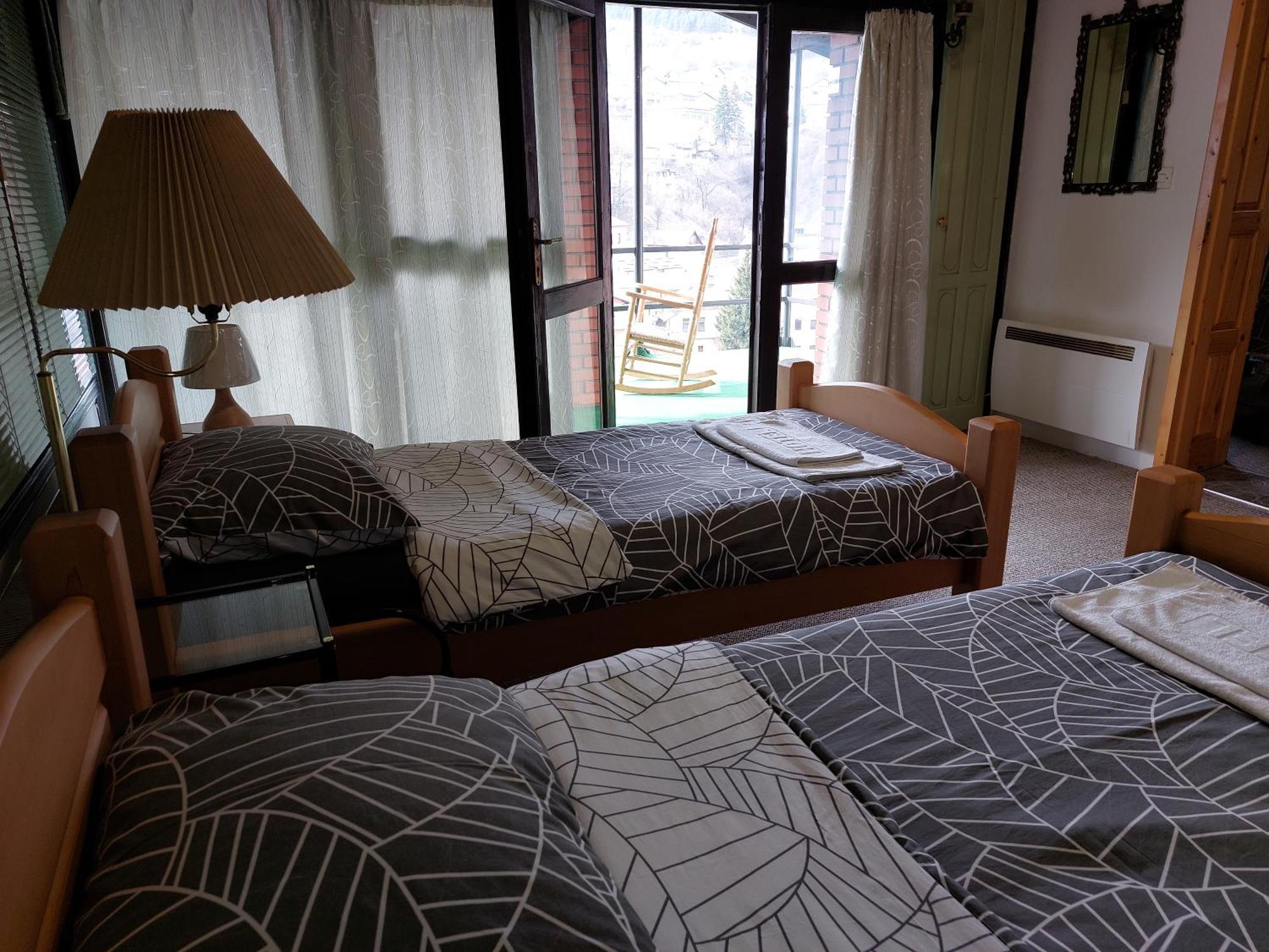 Panorama Travnik Aparthotel Δωμάτιο φωτογραφία