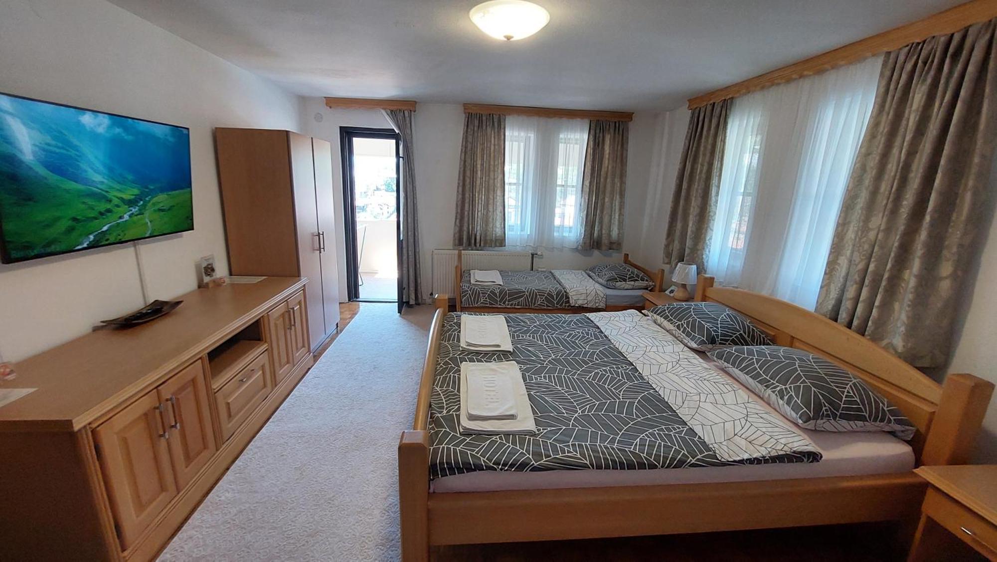 Panorama Travnik Aparthotel Εξωτερικό φωτογραφία