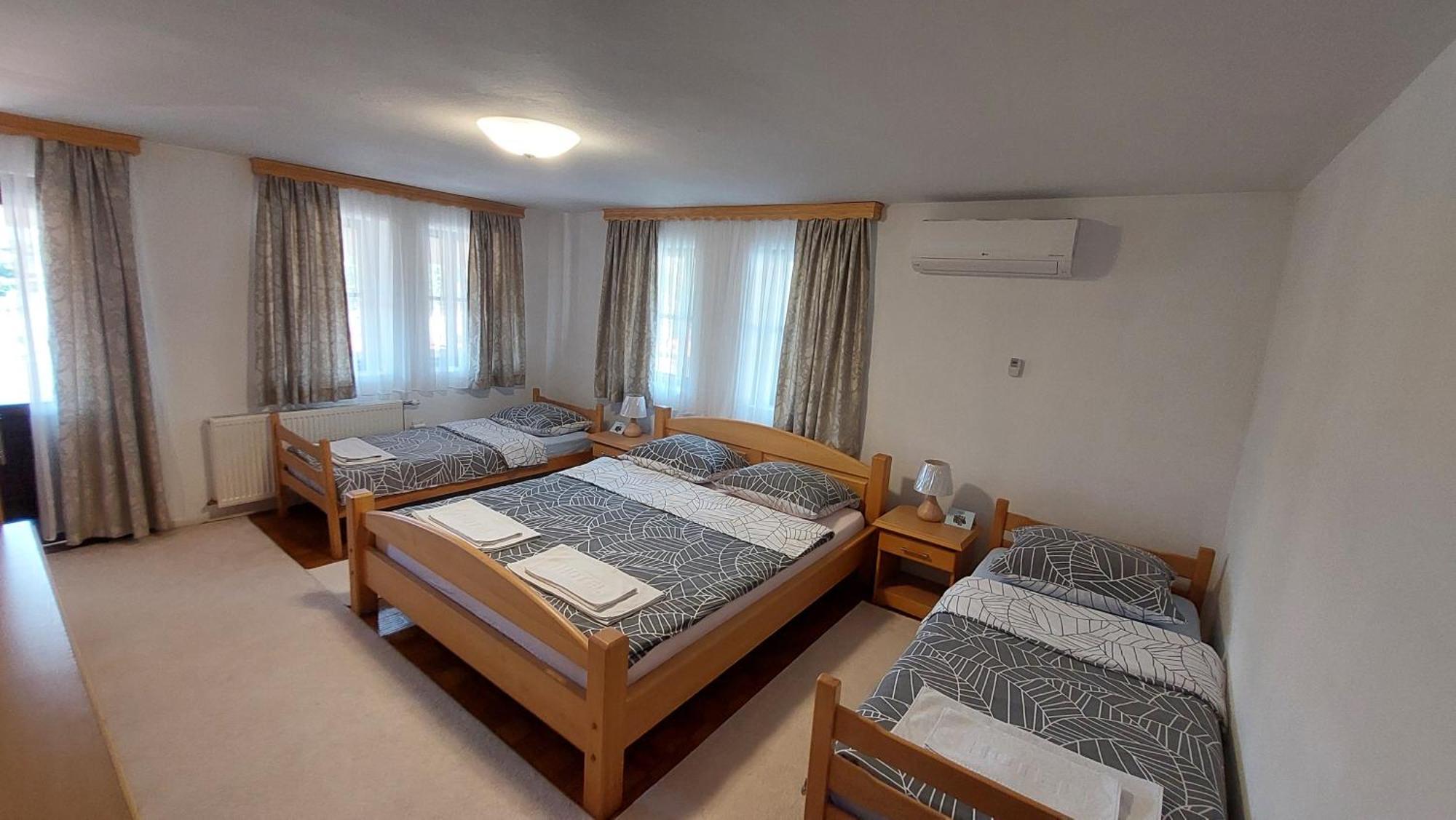 Panorama Travnik Aparthotel Εξωτερικό φωτογραφία