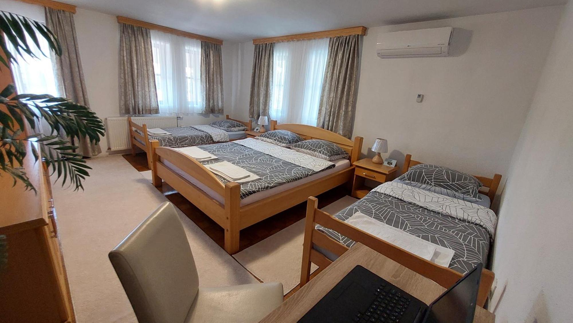 Panorama Travnik Aparthotel Εξωτερικό φωτογραφία